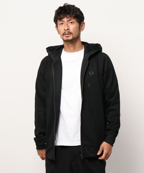 Fred Perry Taped Hooded Sweatshirt M2629/102