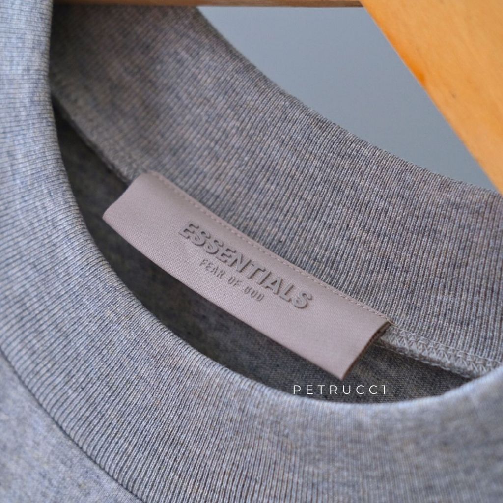 FOG fear of god ESSENTIALS STRETCH LIMO T-SHIRT