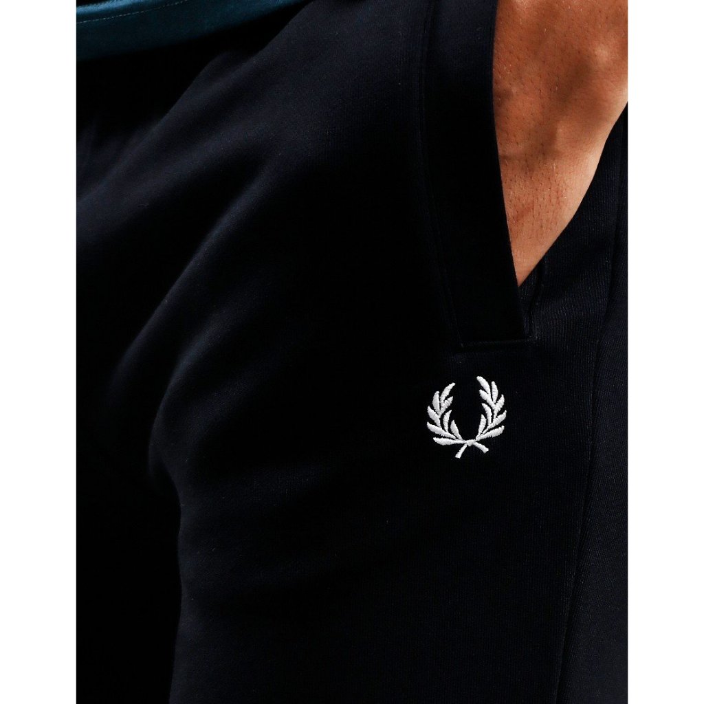 FRED PERRY JOGGER celana panjang cowo pria T5505/102