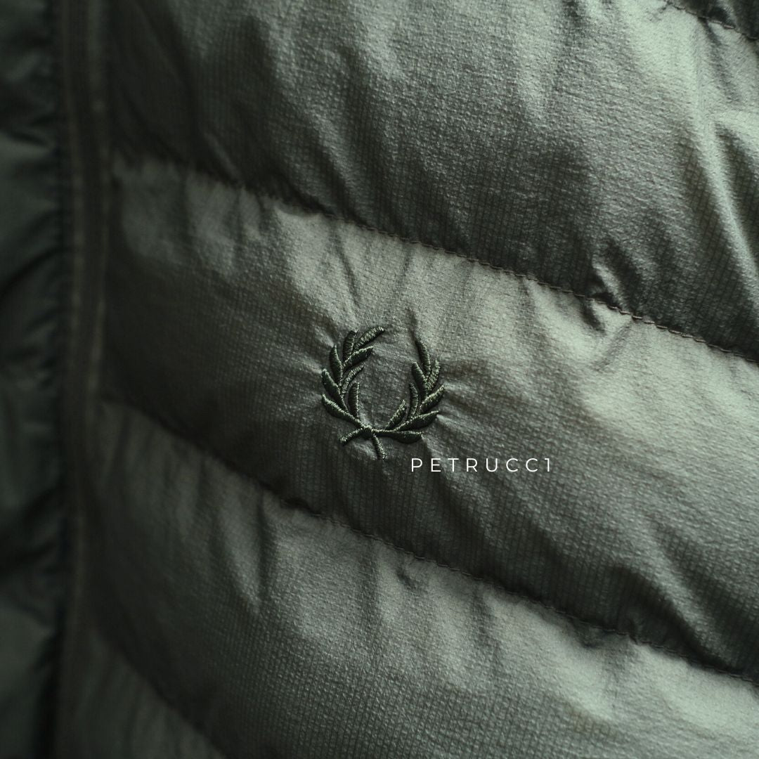 Fred Perry Hooded Insulated Jacket Puffer J8553/W19