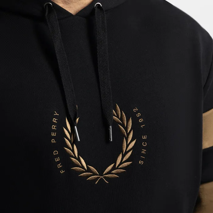 Fred Perry Bold Tipped Hoodie M4719/102