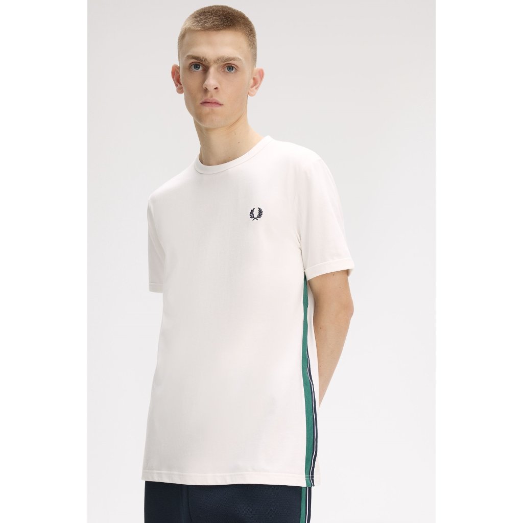 Fred Perry Tee Kaos T Shirt Cowo Kaos M2460/129