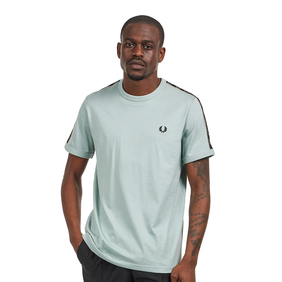 Fred Perry Contrast Tape Ringer T-Shirt Kaos M4613/W26