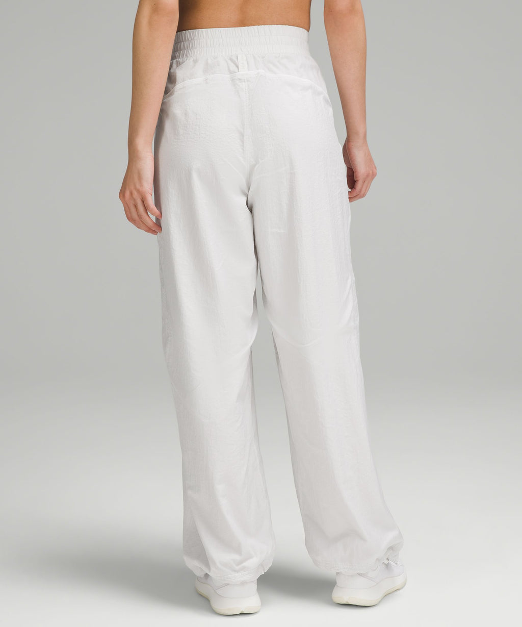 LULULEMON License to Train Mid-Rise Lightweight Jogger Women
