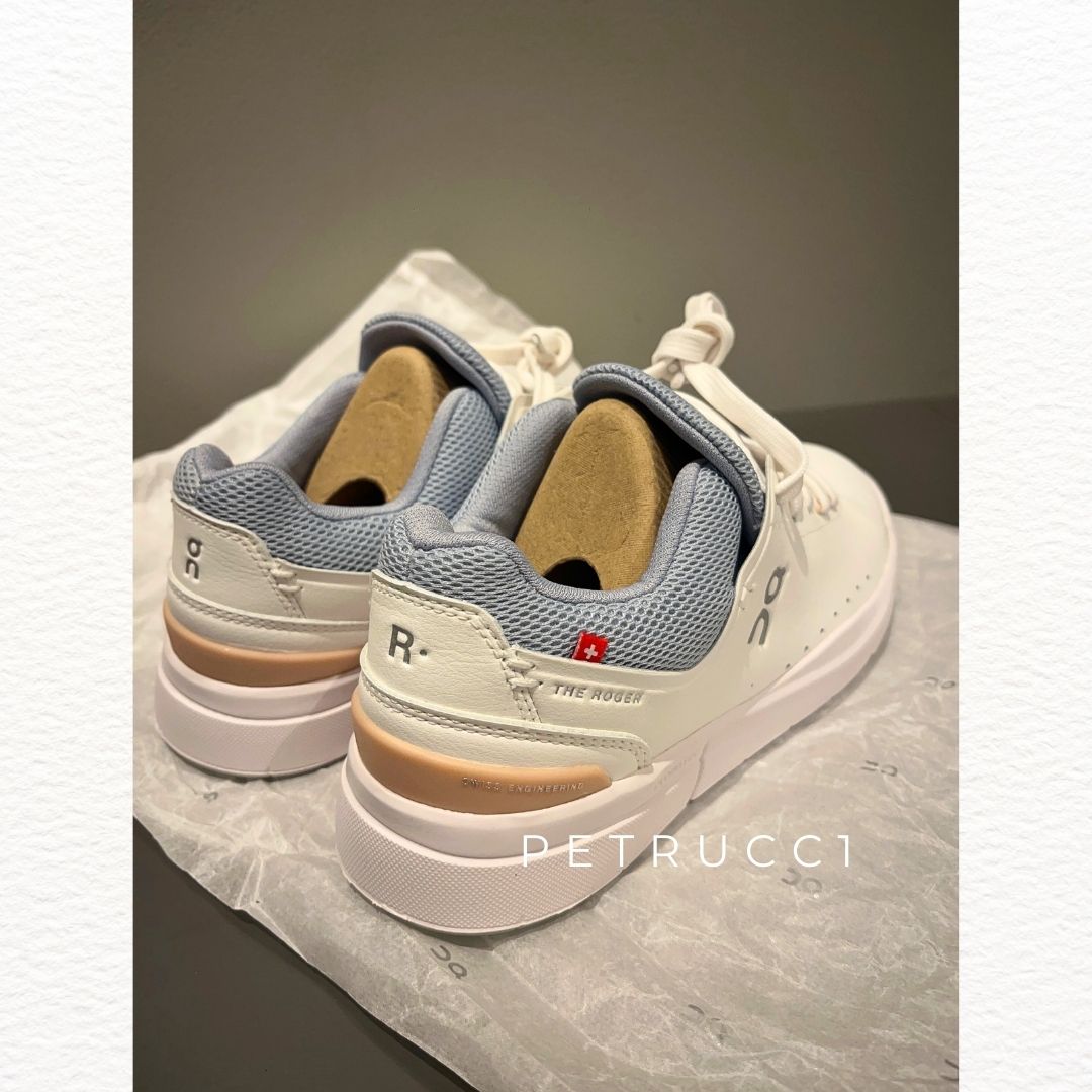 ON THE ROGER Advantage Women Tennis Shoes