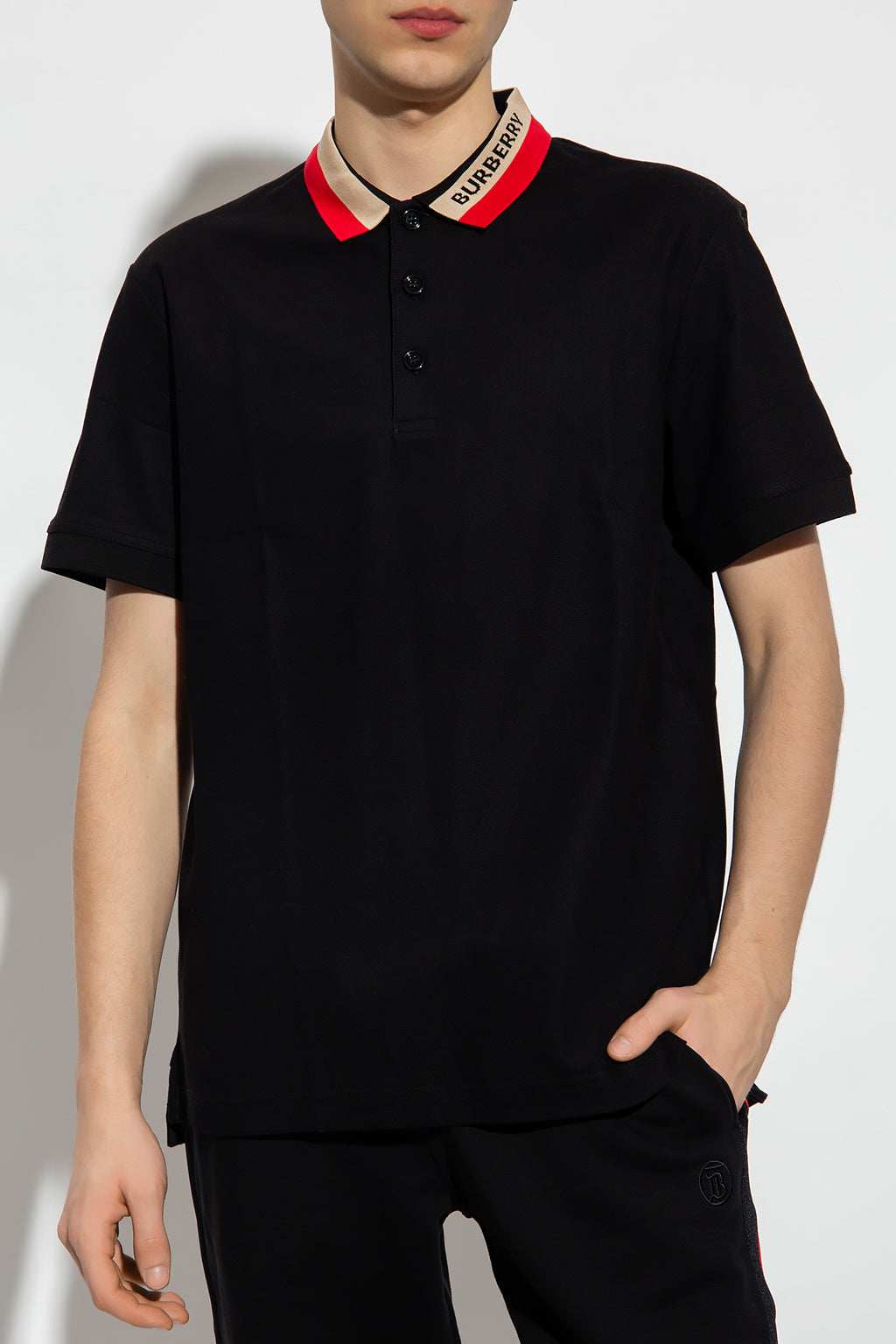 BURBERRY Edney Contrasting Collar Polo Shirt 8039265