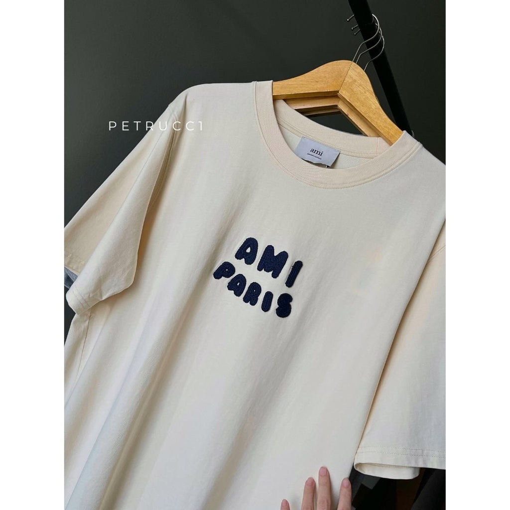 AMI Paris Patch T Shirt UTS075