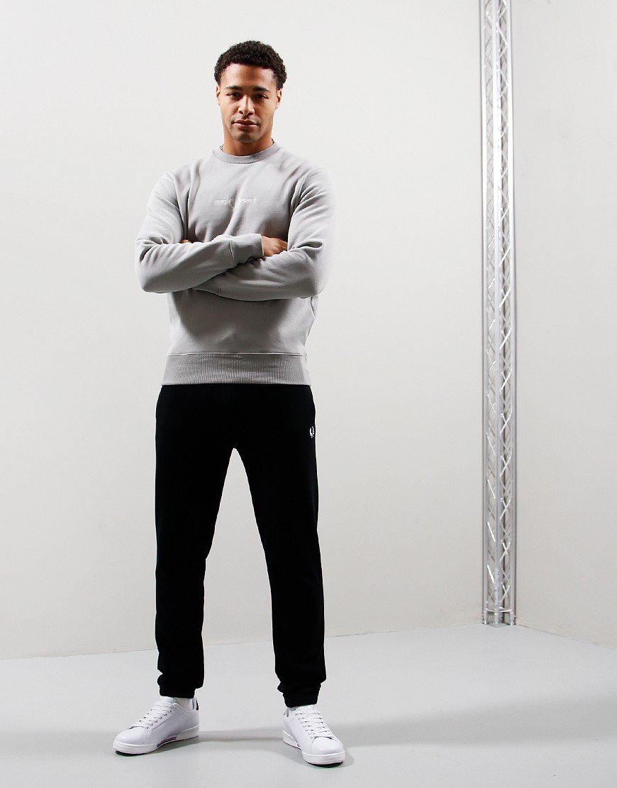 Fred Perry Embroidered Sweatshirt Sweater M4727/181