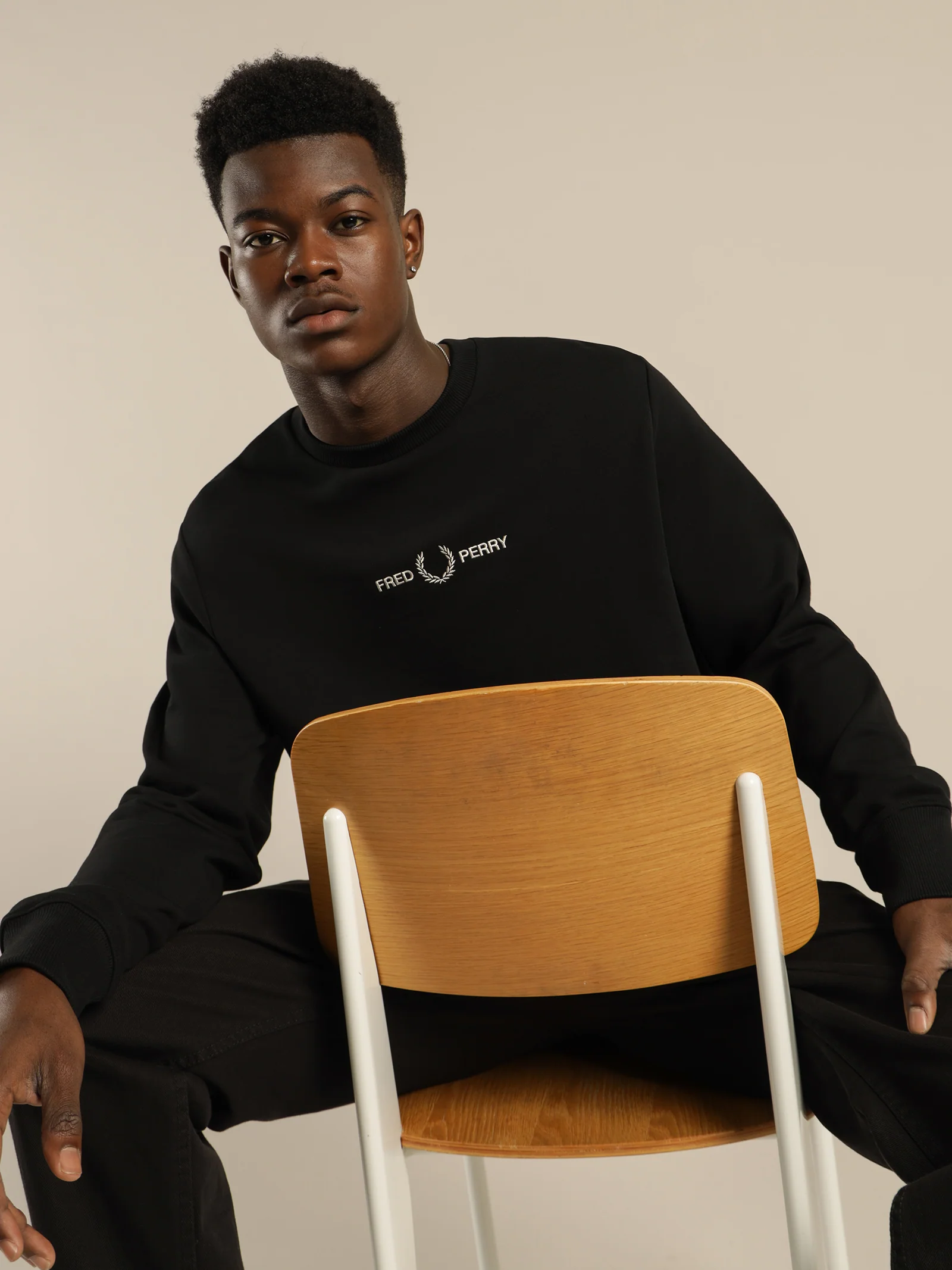 Fred Perry Embroidered Sweatshirt Sweater M2644/102