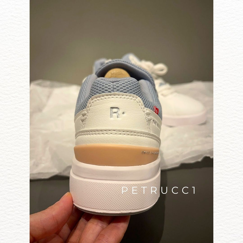 ON THE ROGER Advantage Women Tennis Shoes
