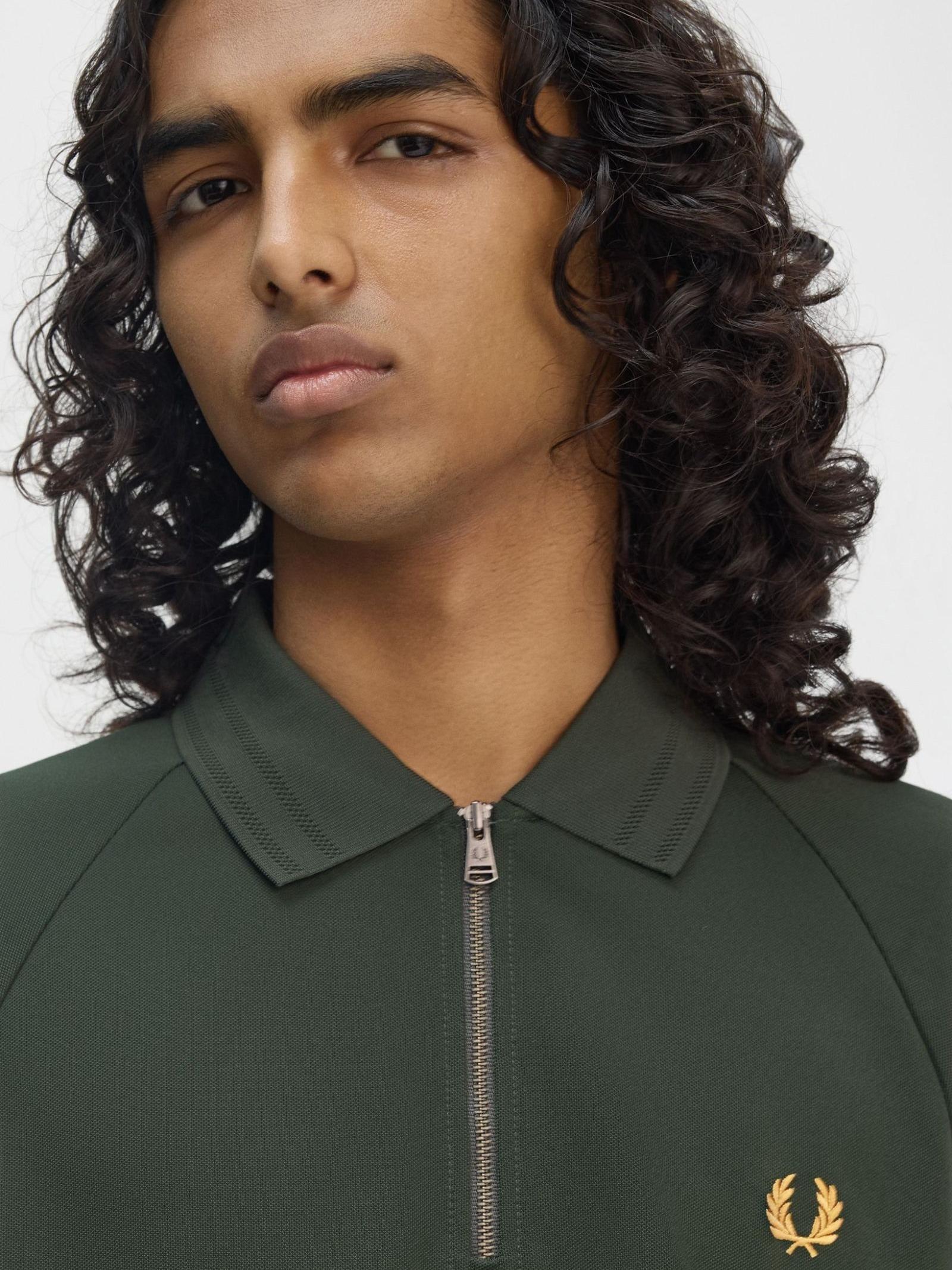 Fred Perry Zip Neck Polo Shirt M9869/X89