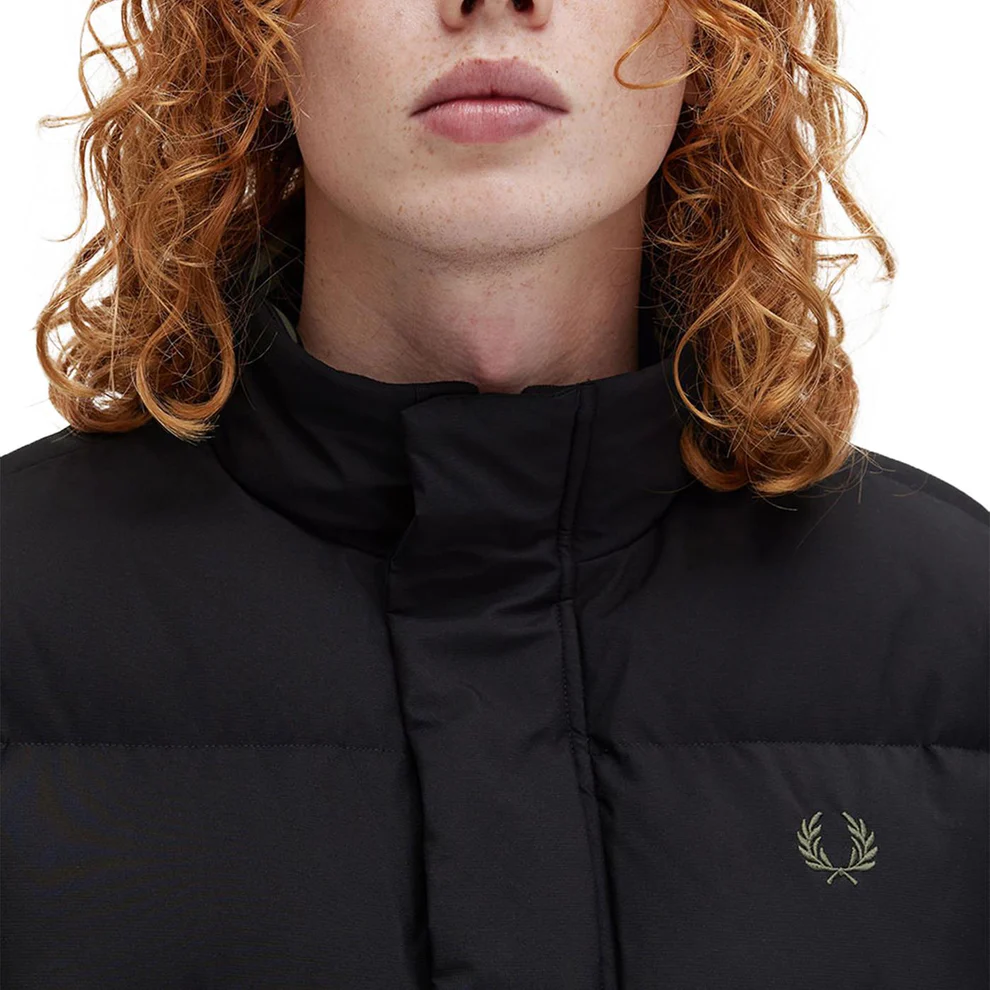 Fred Perry Padded Pocket Detail Jacket Puffer J8545/102