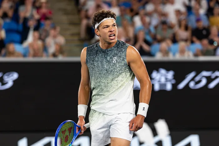 ON Court Tank Fade Men Top Tennis