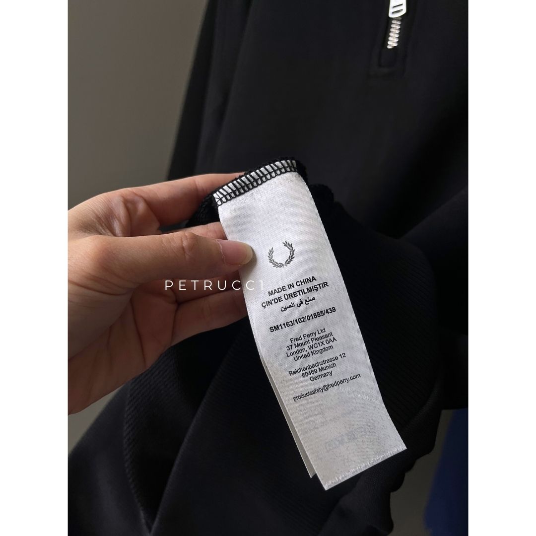 Fred Perry Half Zip Badge Track Jacket SM1163/102