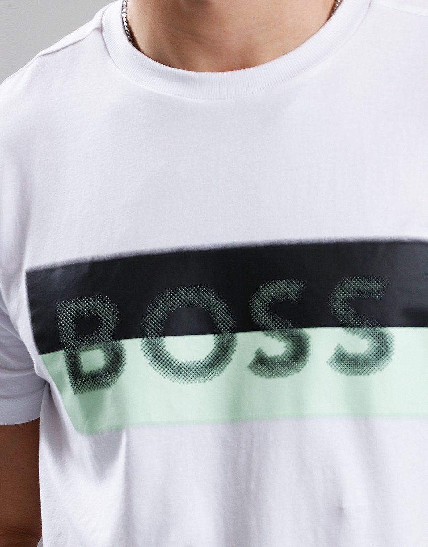 BOSS Tee 9 T-Shirt Kaos 50512998