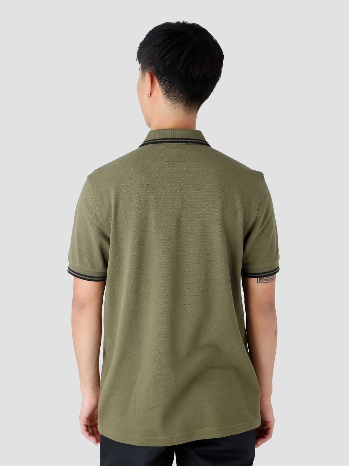 FRED PERRY FP Polo Shirt Cowo Kaos Lengan Pendek Pria M3600/Q41
