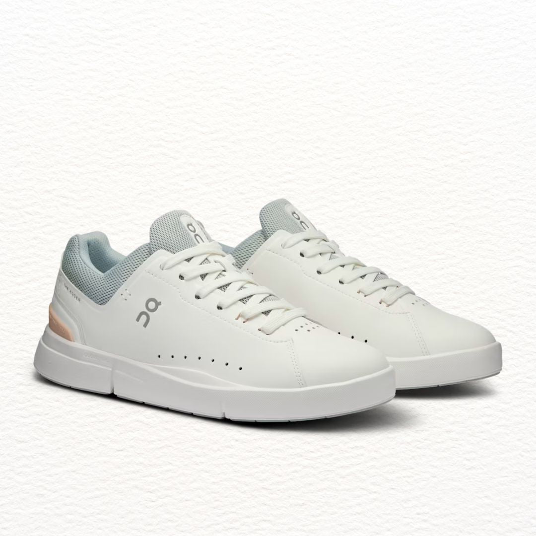 ON THE ROGER Advantage Women Tennis Shoes