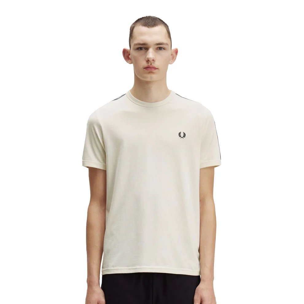 FRED PERRY T SHIRT Original Kaos Cowo Pria M4613/729