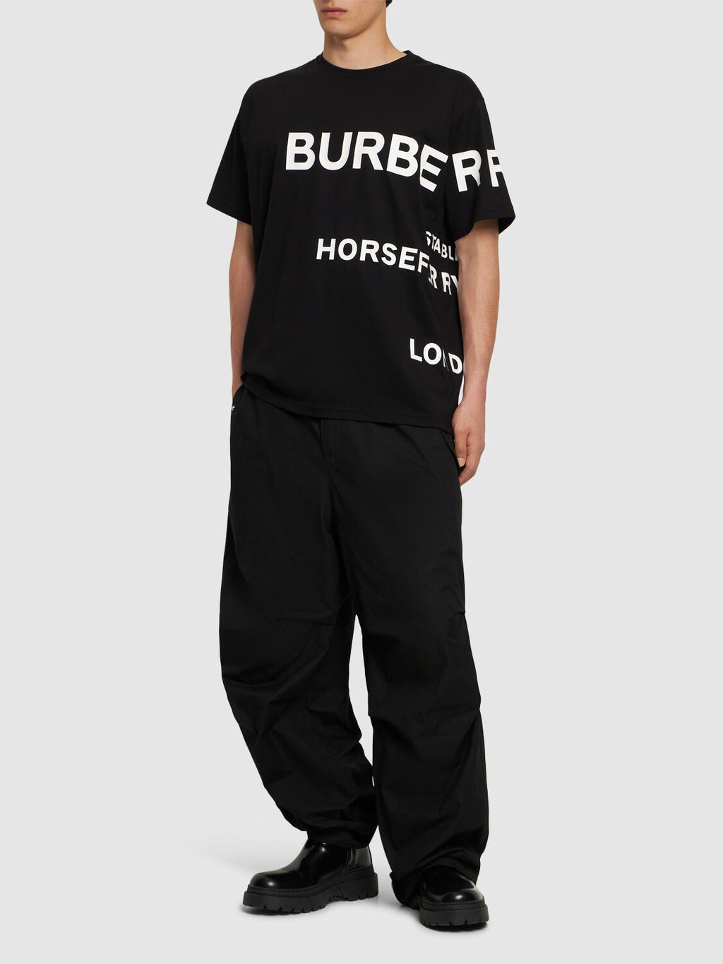 BURBERRY Horseferry Print Oversized T-shirt 8040694