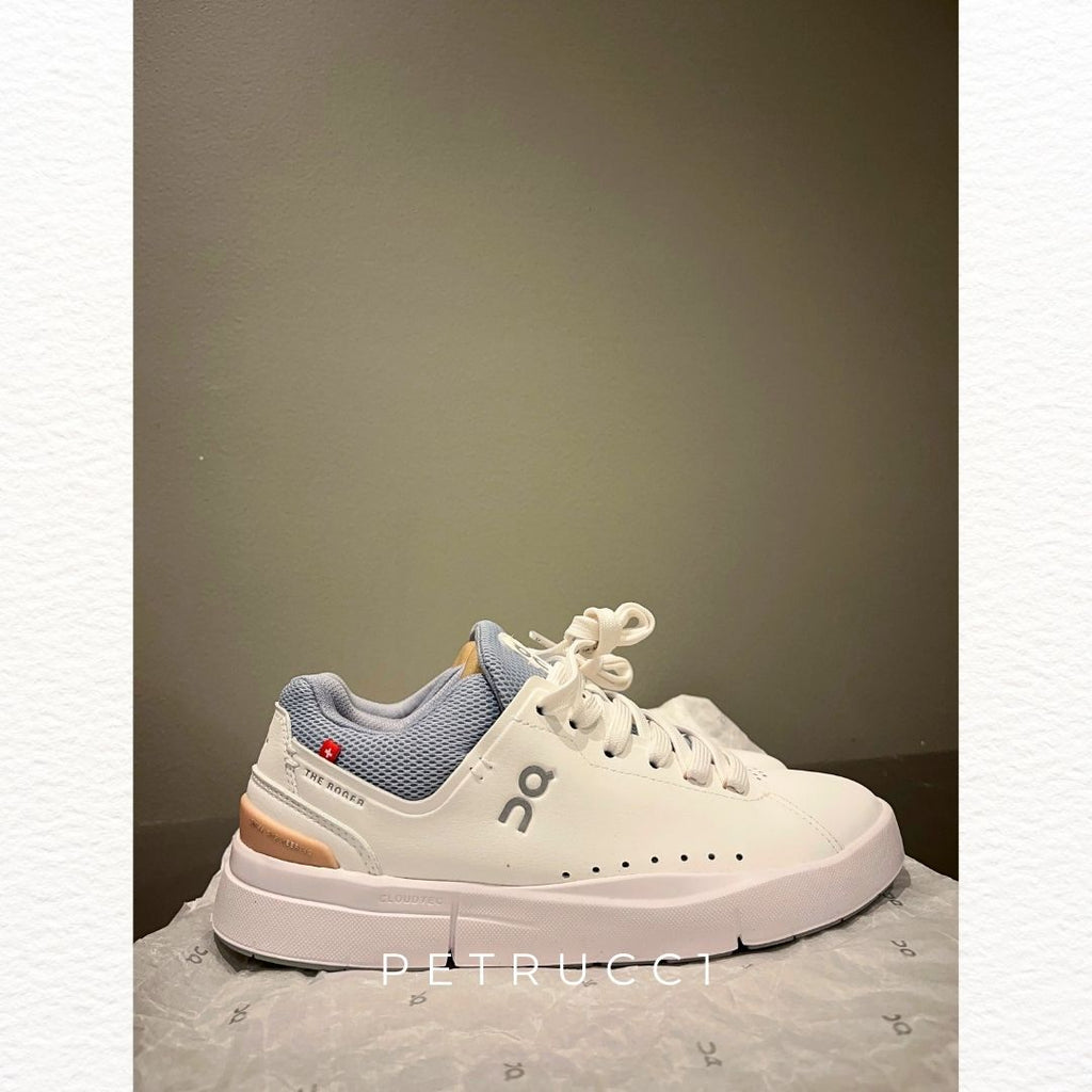 ON THE ROGER Advantage Women Tennis Shoes