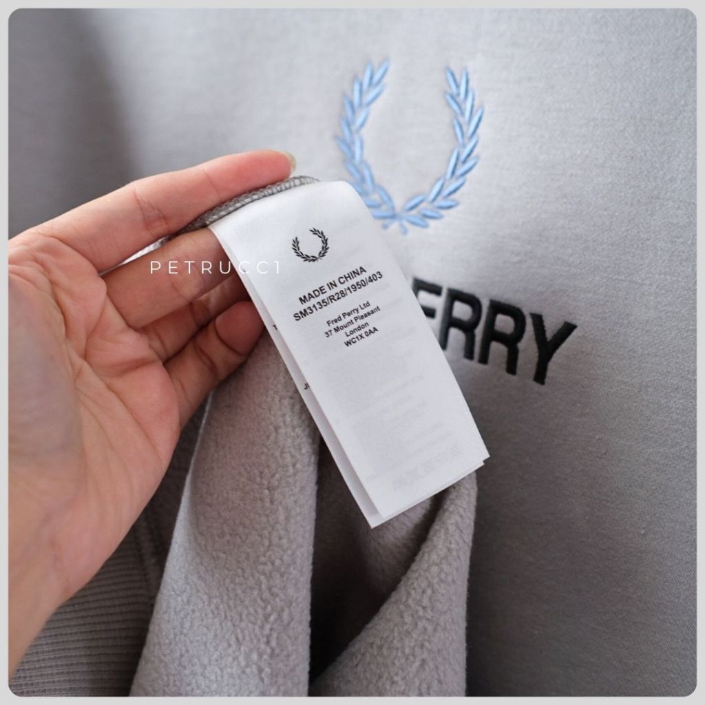 Fred Perry Embroidered Sweatshirt Sweater SM3135/R28