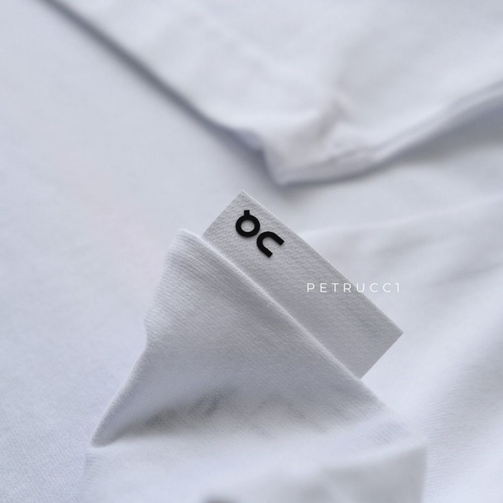 ON T Shirt Sport Club-T Graphic