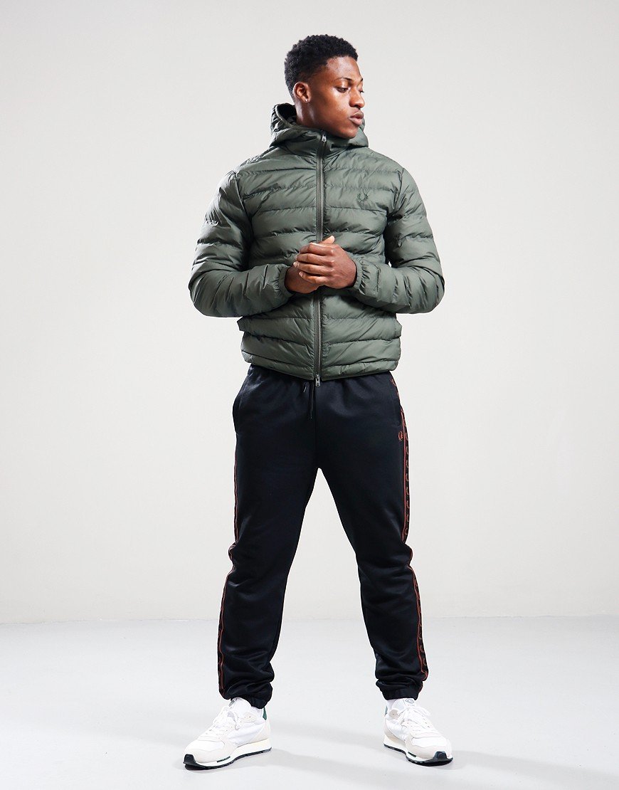 Fred Perry Hooded Insulated Jacket Puffer J8553/W19