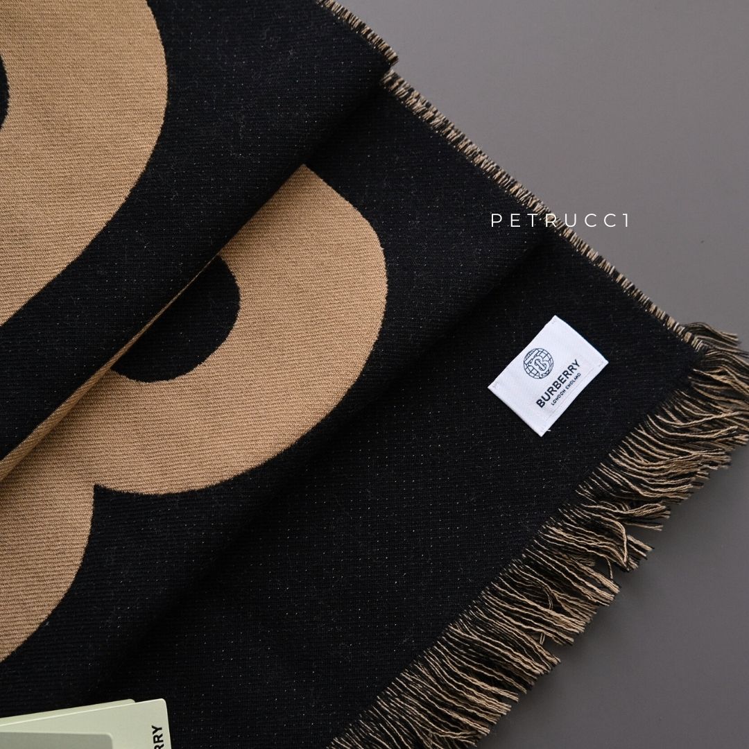 BURBERRY SCARF Muffler Wool Jacquard Winter 8035525