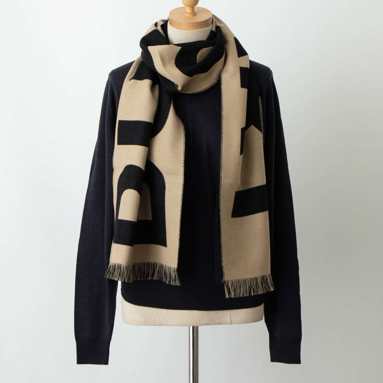 BURBERRY SCARF Muffler Wool Jacquard Winter 8035525