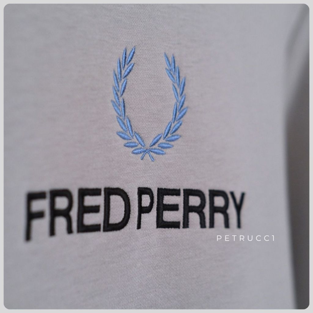Fred Perry Embroidered Sweatshirt Sweater SM3135/R28