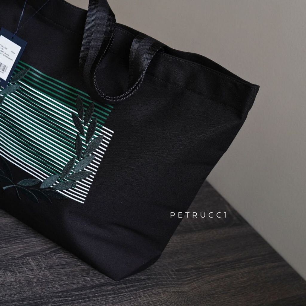 Fred Perry Glitch Graphic Tote Bag L3242
