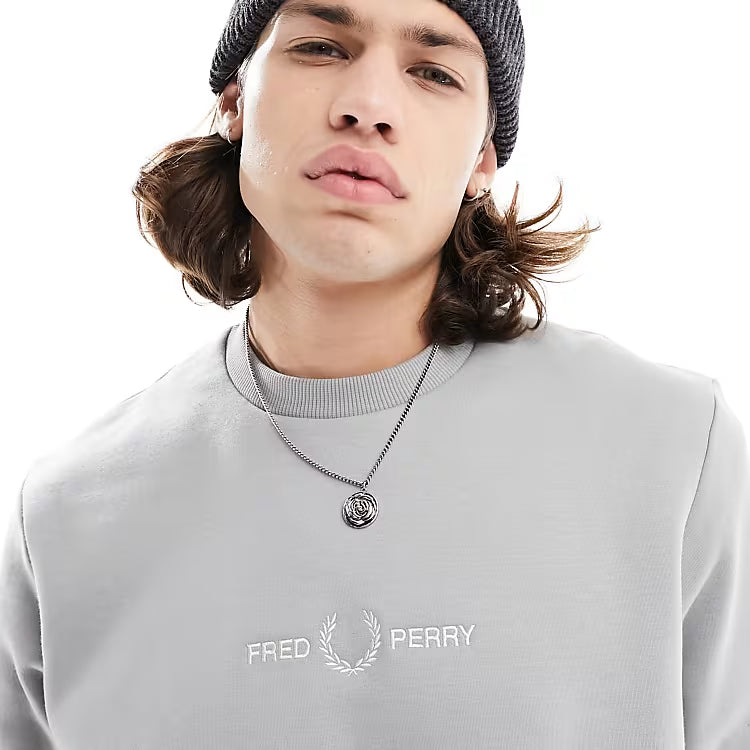 Fred Perry Embroidered Sweatshirt Sweater M4727/181