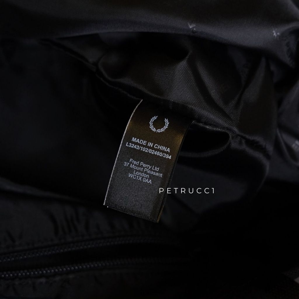 Fred Perry DISC GRAPHIC TOTE BAG L3243