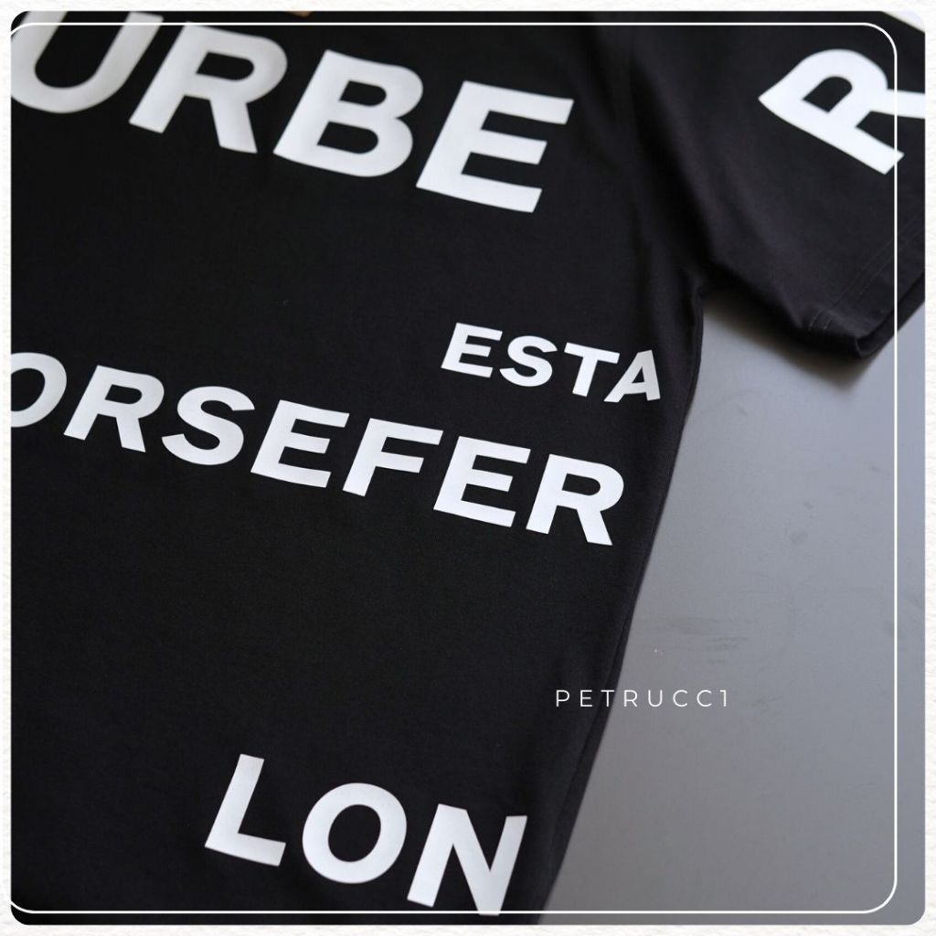BURBERRY Horseferry Print Oversized T-shirt 8040694