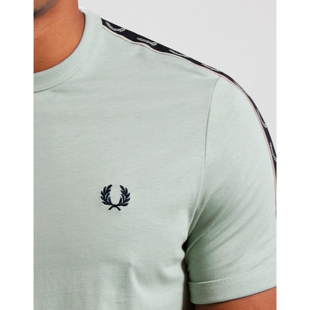 Fred Perry Contrast Tape Ringer T-Shirt Kaos M4613/W26