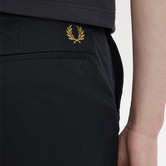 FRED PERRY Short celana pendek cowo S2301/102