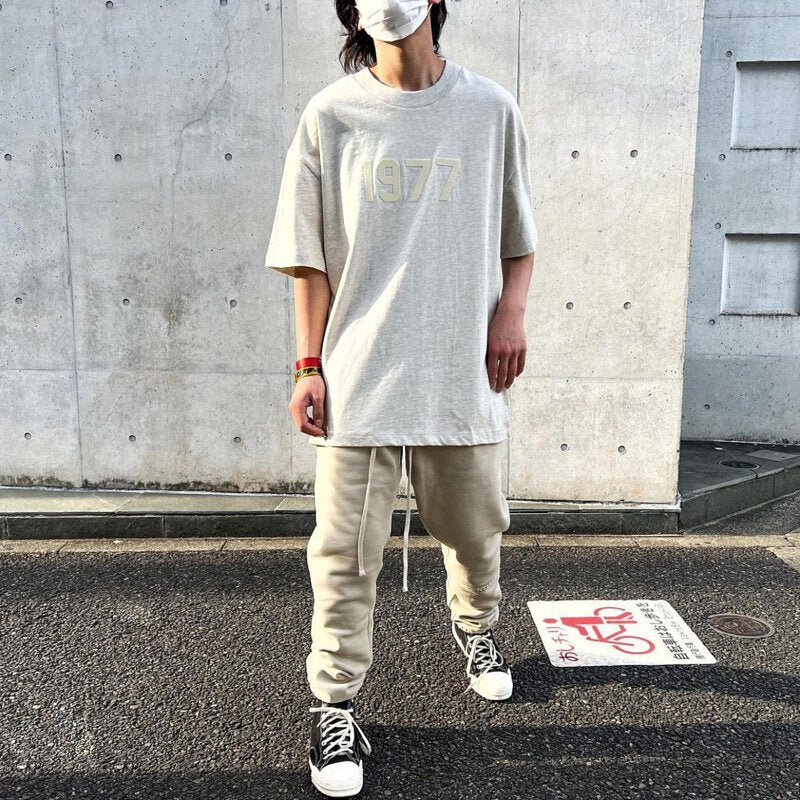 FOG ESSENTIALS fear of god Tee T Shirt 1977
