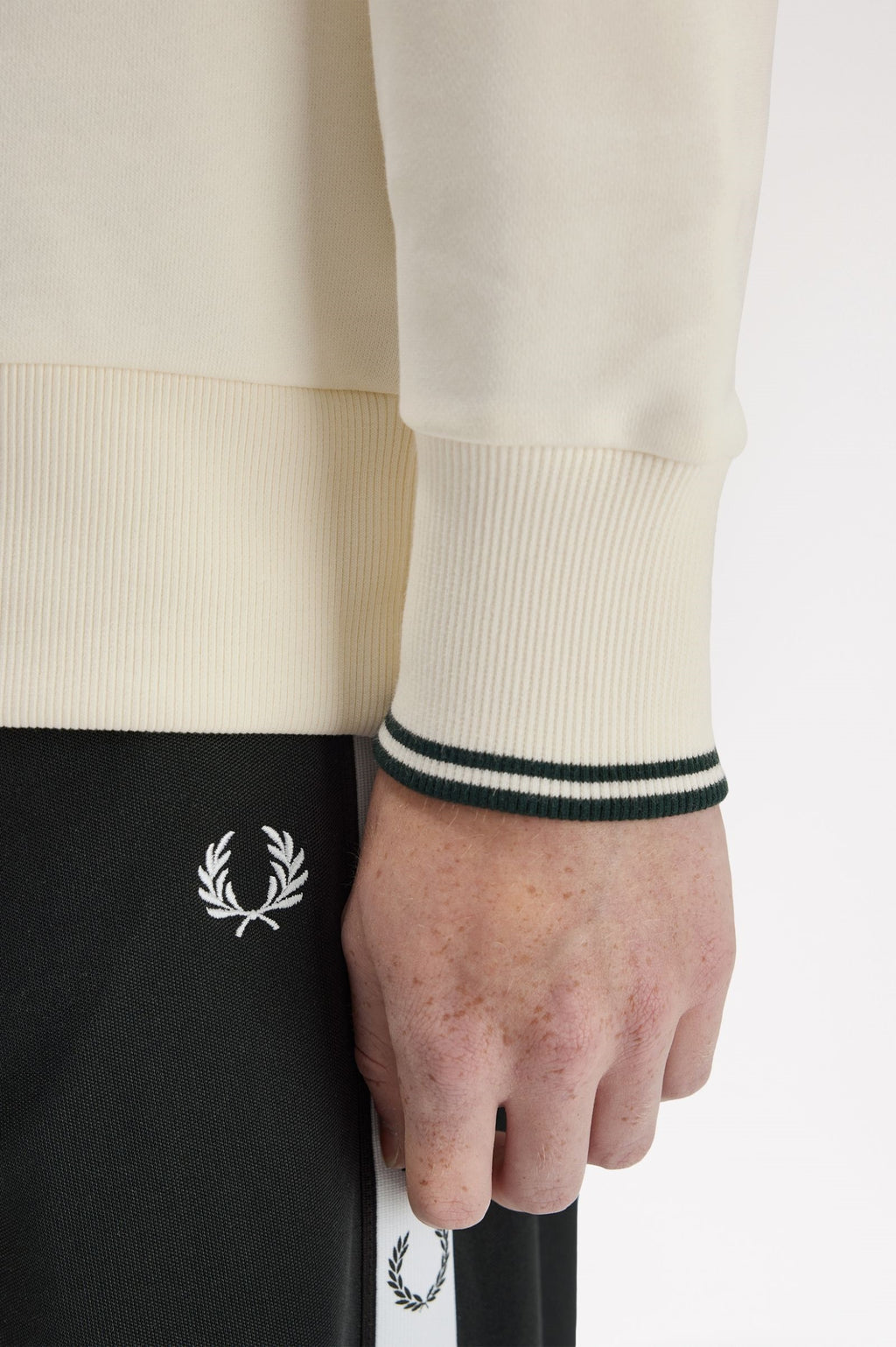 Fred Perry Half Zip Collared Sweatshirt Sweater M2426
