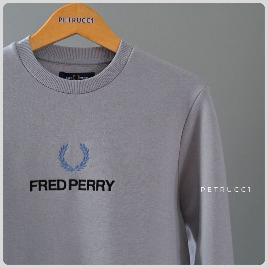 Fred Perry Embroidered Sweatshirt Sweater SM3135/R28