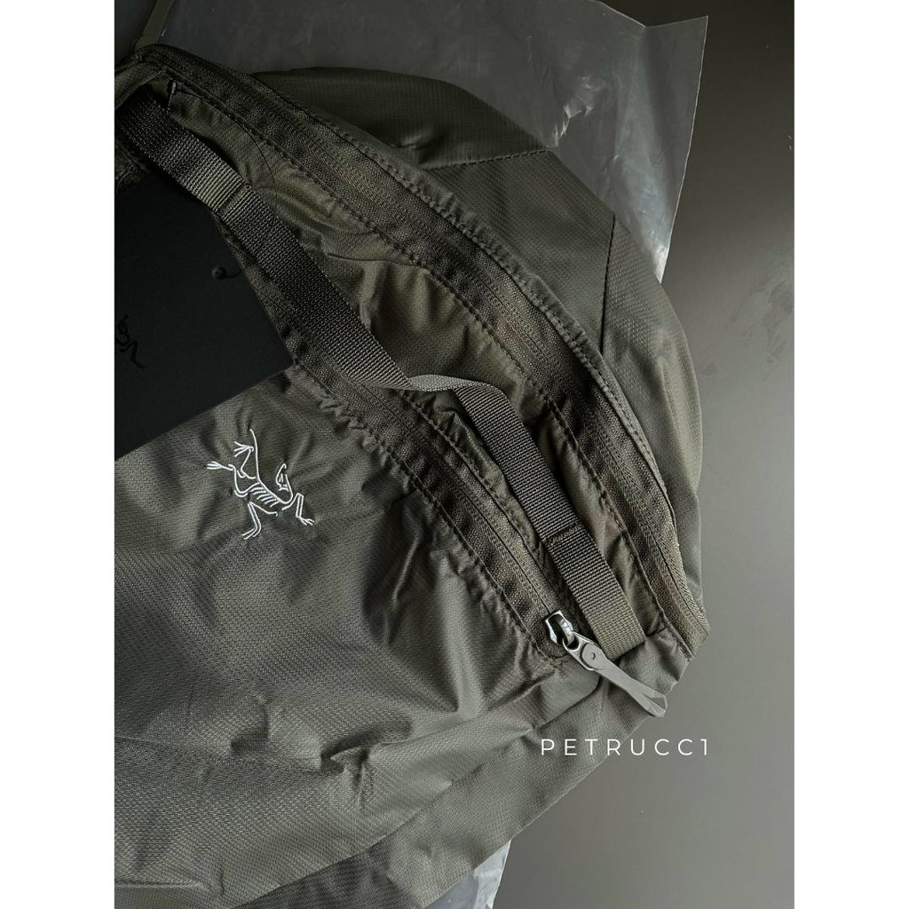 ARCTERYX Lightweight Heliad 15 Backpack