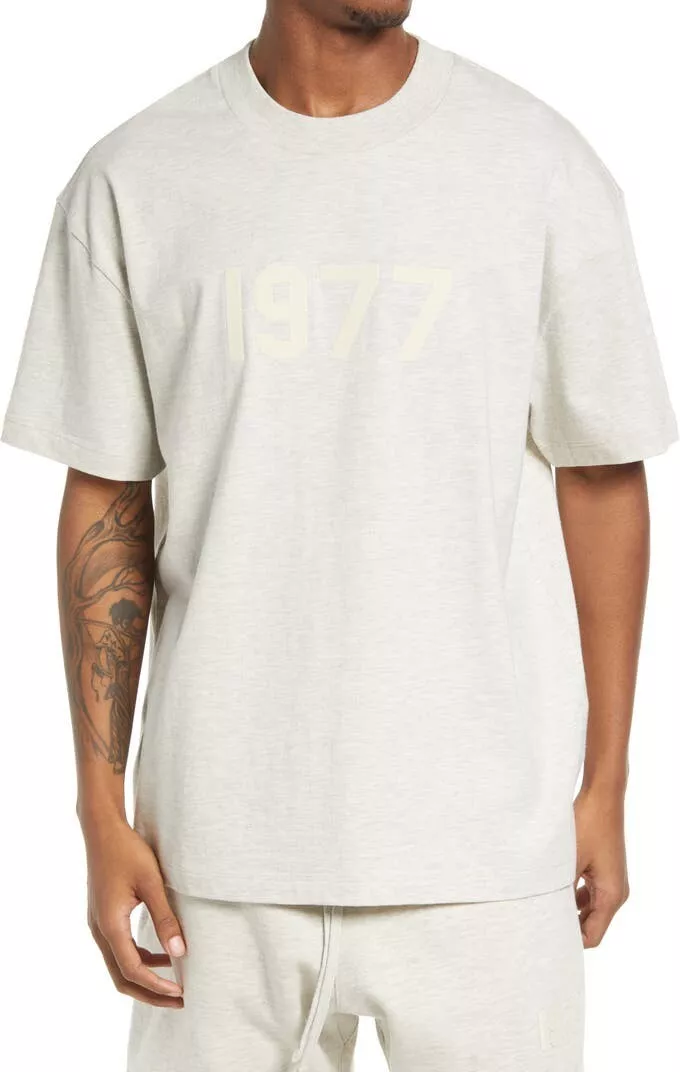 FOG ESSENTIALS fear of god Tee T Shirt 1977