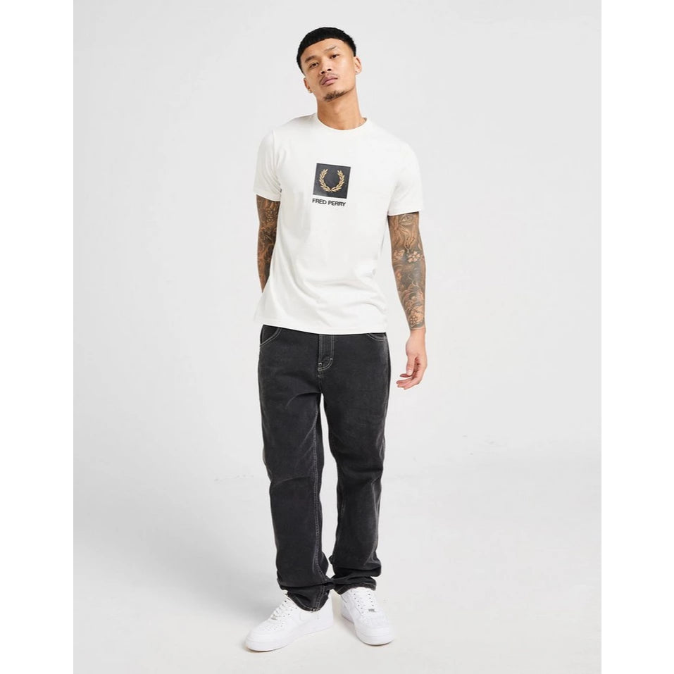 Fred Perry Stack T-Shirt Kaos SM8169/100