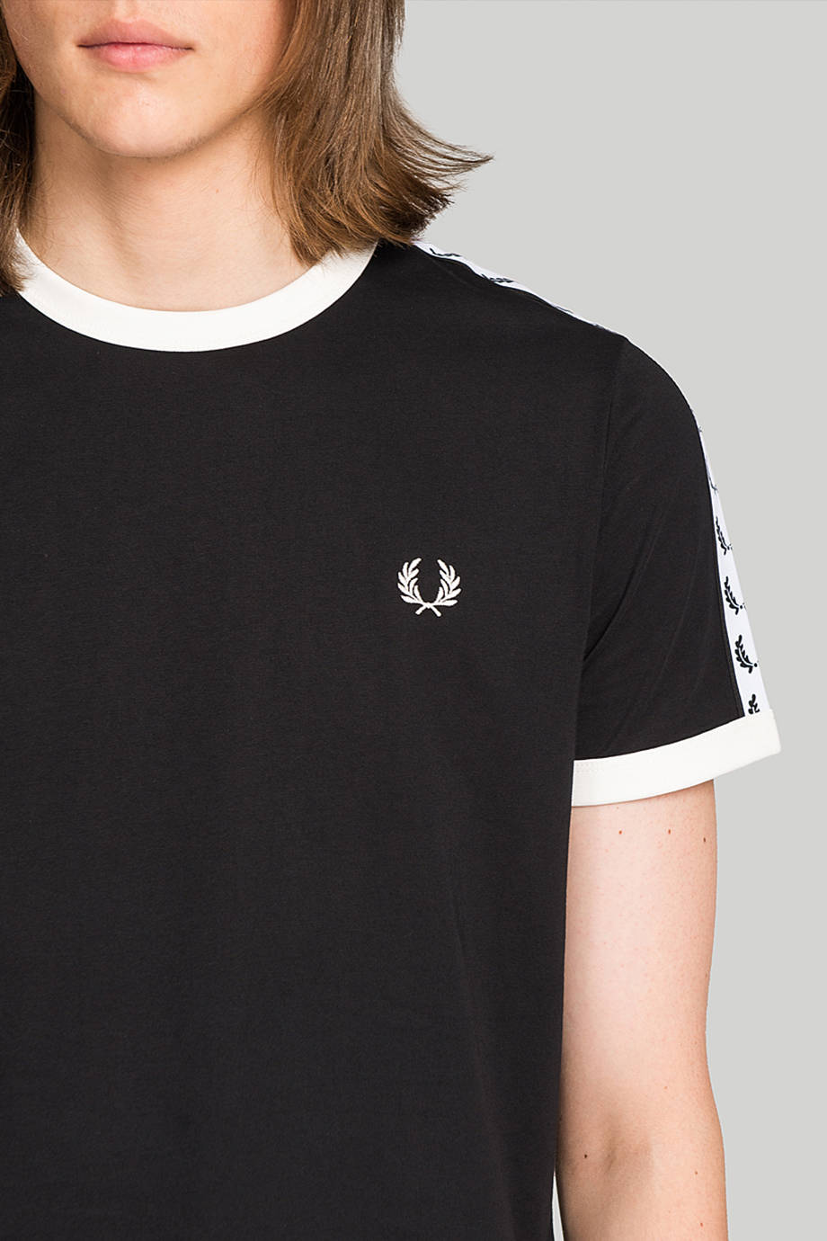 Fred Perry T shirt Graphic kaos Cowo Pria Man Men M4620/102