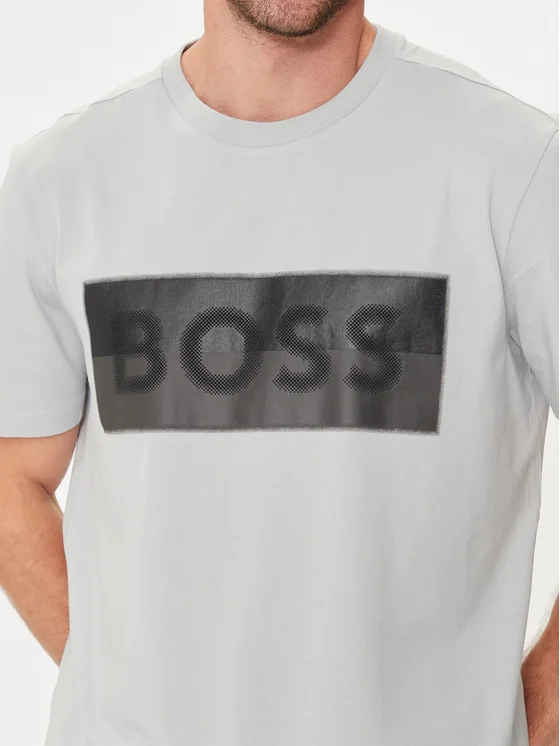 BOSS Tee 9 T-Shirt Kaos Tee 50512998