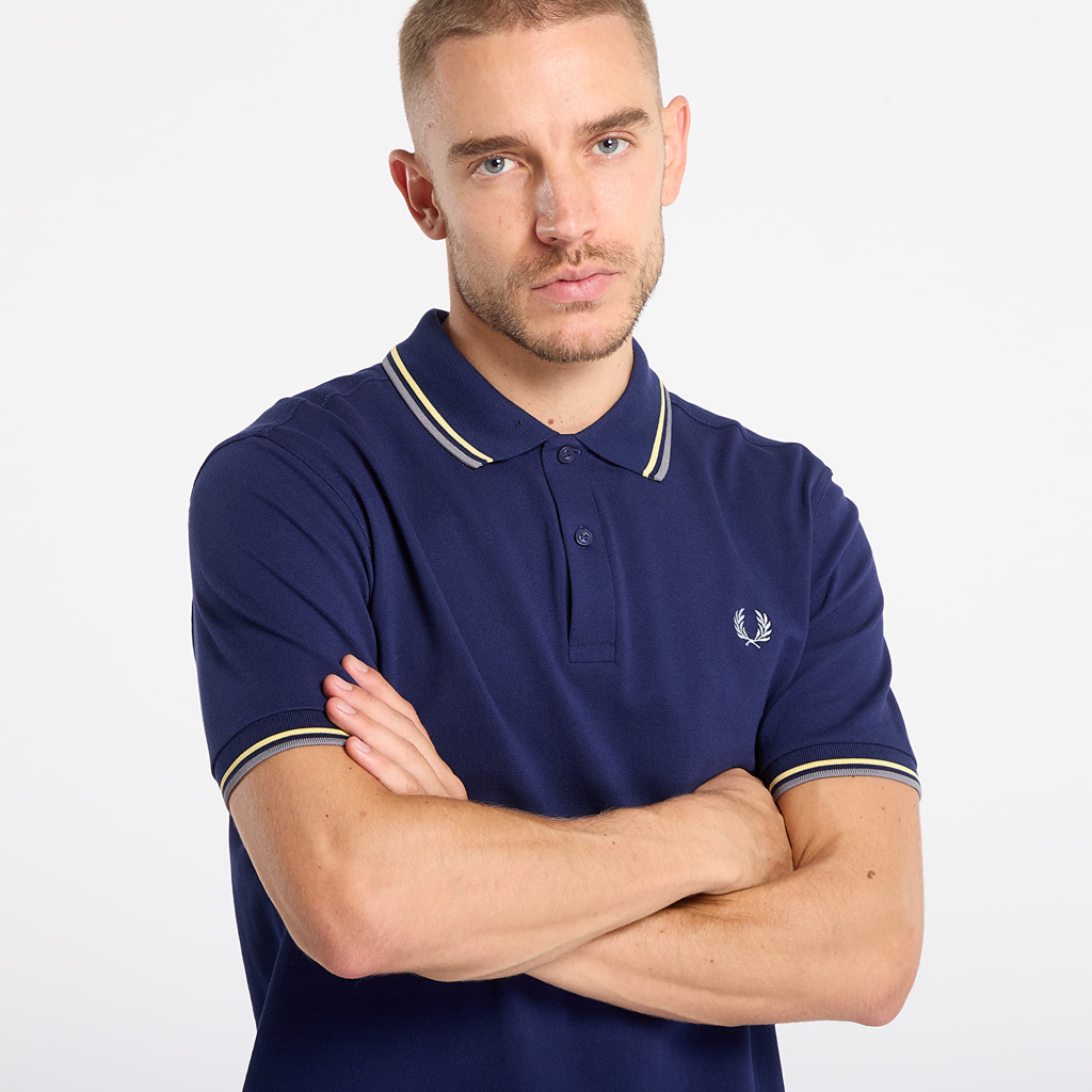 Fred Perry The Twin Tipped Polo Shirt M3600/48A