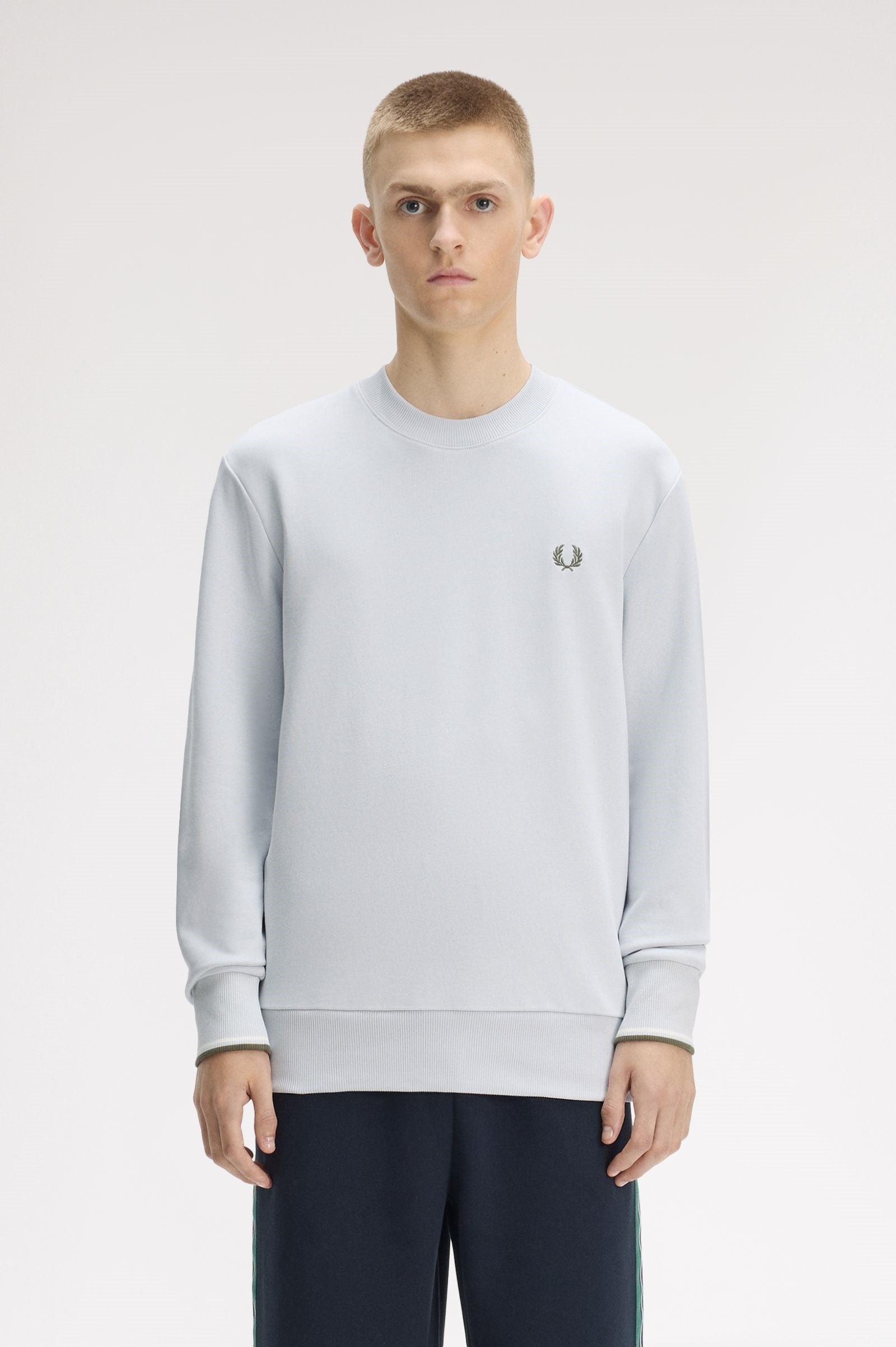 Fred Perry Crew Neck Sweatshirt M7535/80B