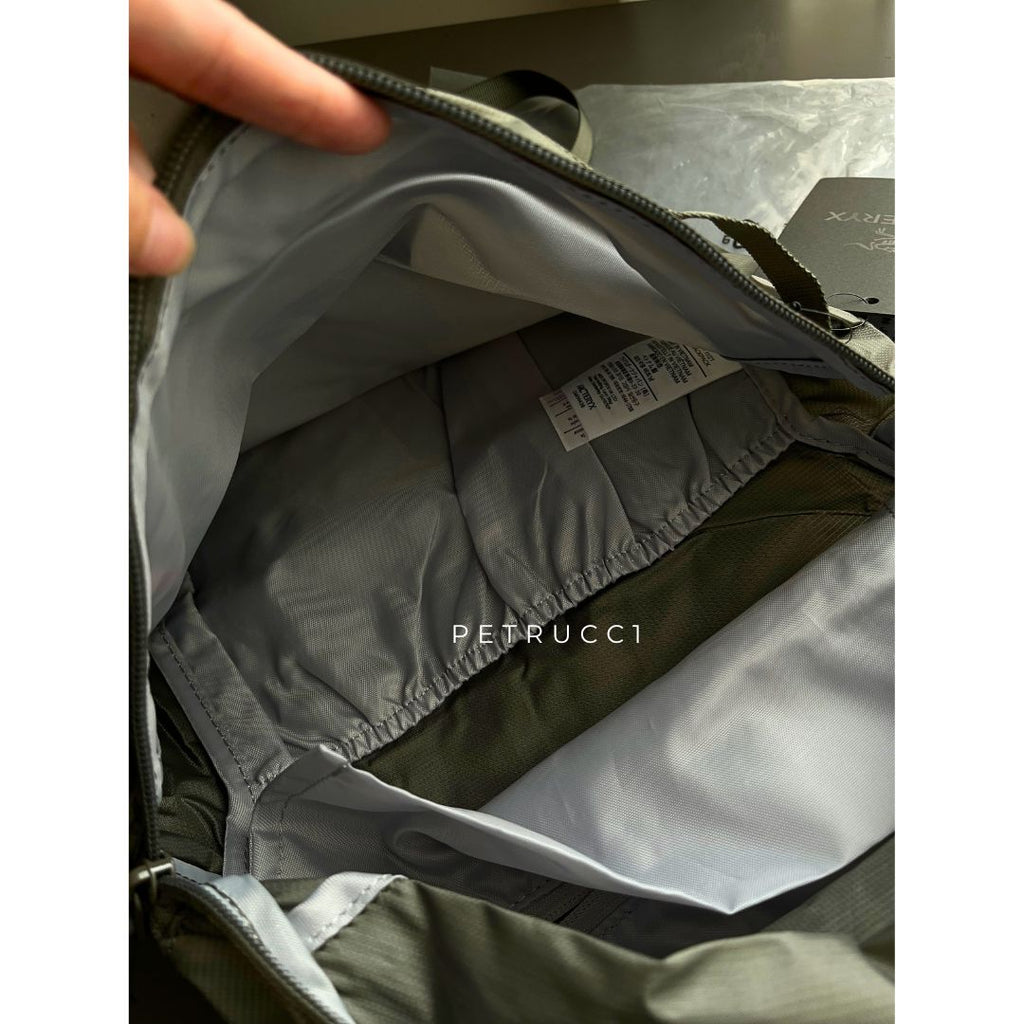 ARCTERYX Lightweight Heliad 15 Backpack