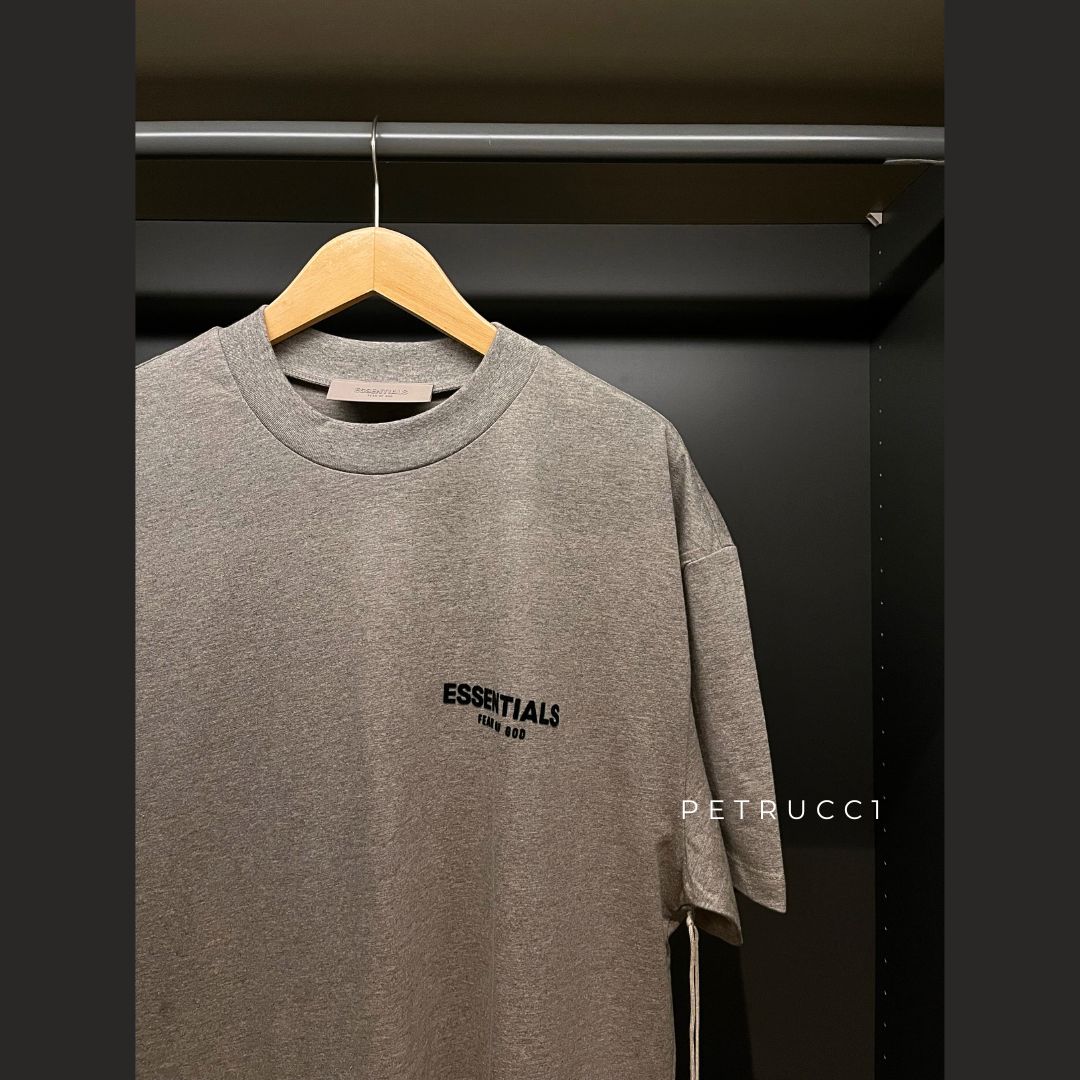 FOG fear of god ESSENTIALS STRETCH LIMO T-SHIRT