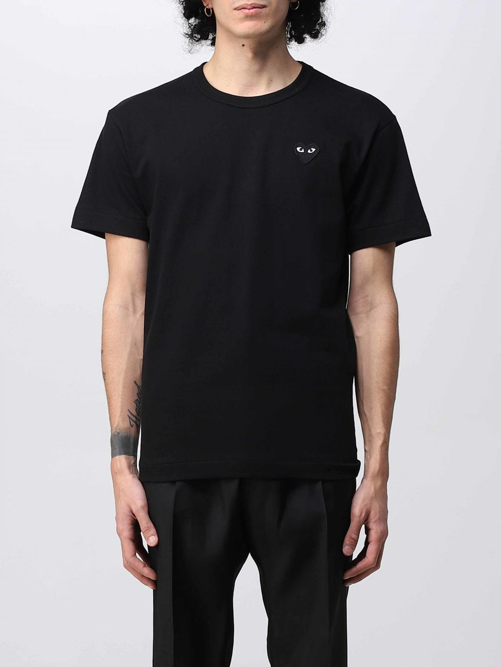 PLAY CDG COMME des GARCONS T SHIRT kaos cowo AXT064