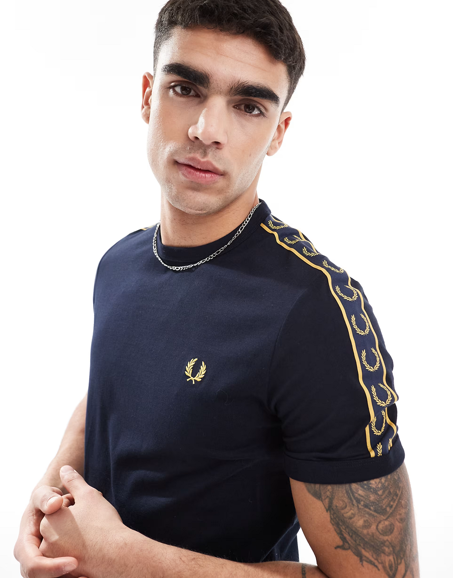 Fred Perry Contrast Tape Ringer T-Shirt Kaos M4613/W75